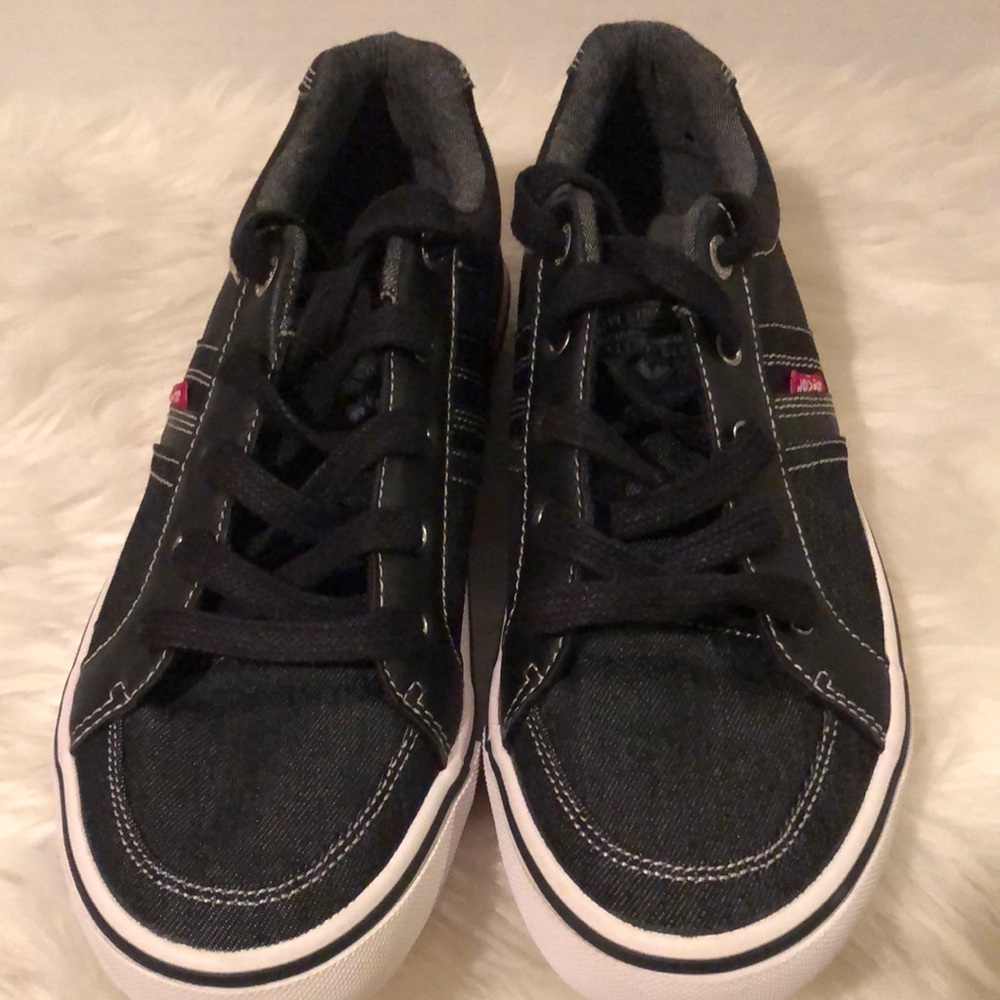 Levi’s Black Jean Fabric Sneakers/NWOT